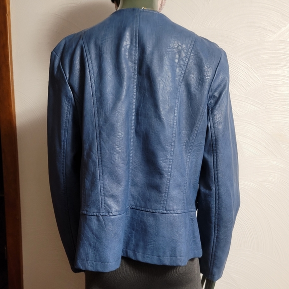 NWOT. Alfani heather blue faux leather bomber jacket. Size M. (509) - Picture 8 of 8
